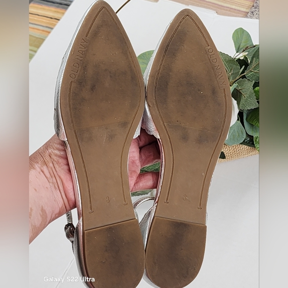 Old Navy Silver Floral Cutout Flats - Picture 4 of 5